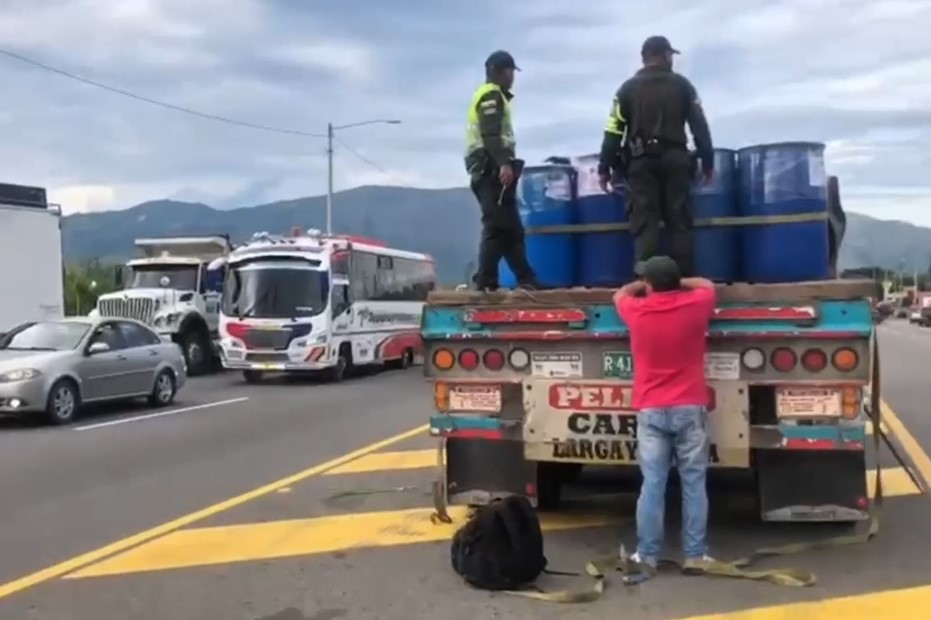 Cargamento quimico Cundinamarca
