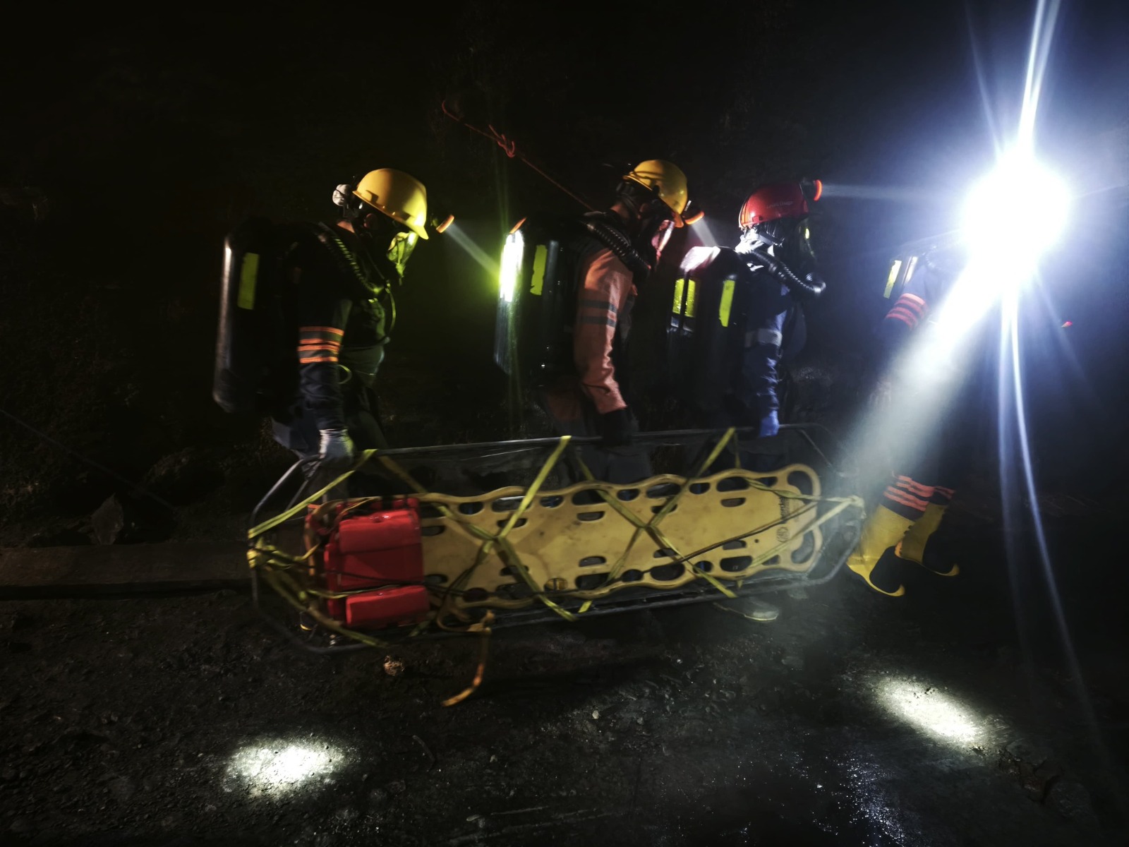 Grupo de salvamento minero de la Agencia Nacional de Minería (ANM) en Boyacá.