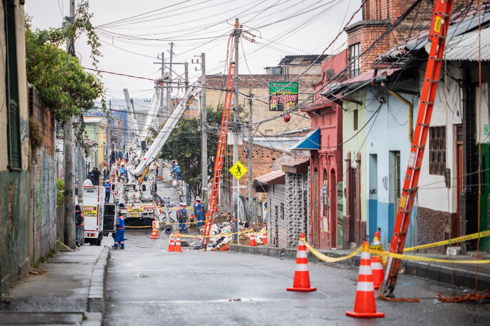 La Candelaria estrena red electrica
