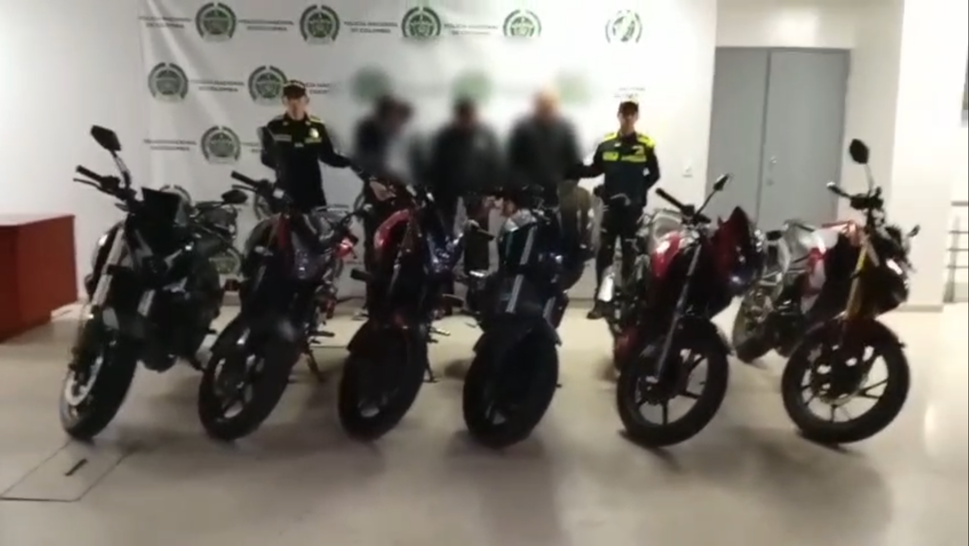 Operativo contra el hurto de automóviles en 'La Favorita', centro de Bogotá