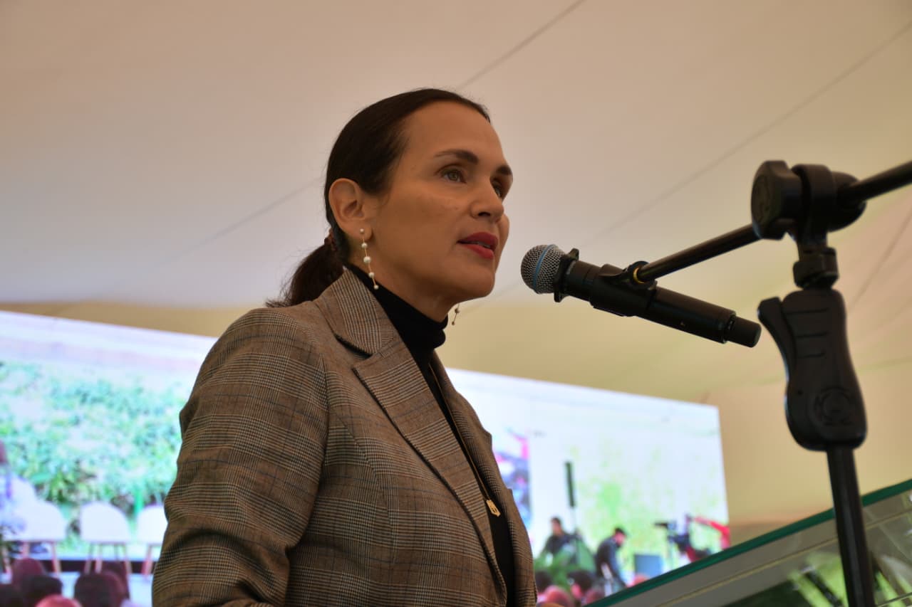 Ministra de Ambiente y Energía, Inés Manzano