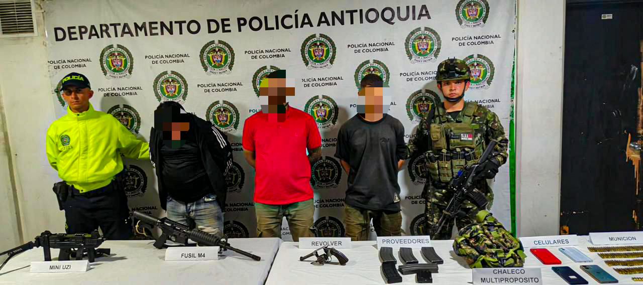 Alias ​​Sotelo y dos integrantes más del 'clan del Golfo' fueron capturados en el municipio de Salgar.