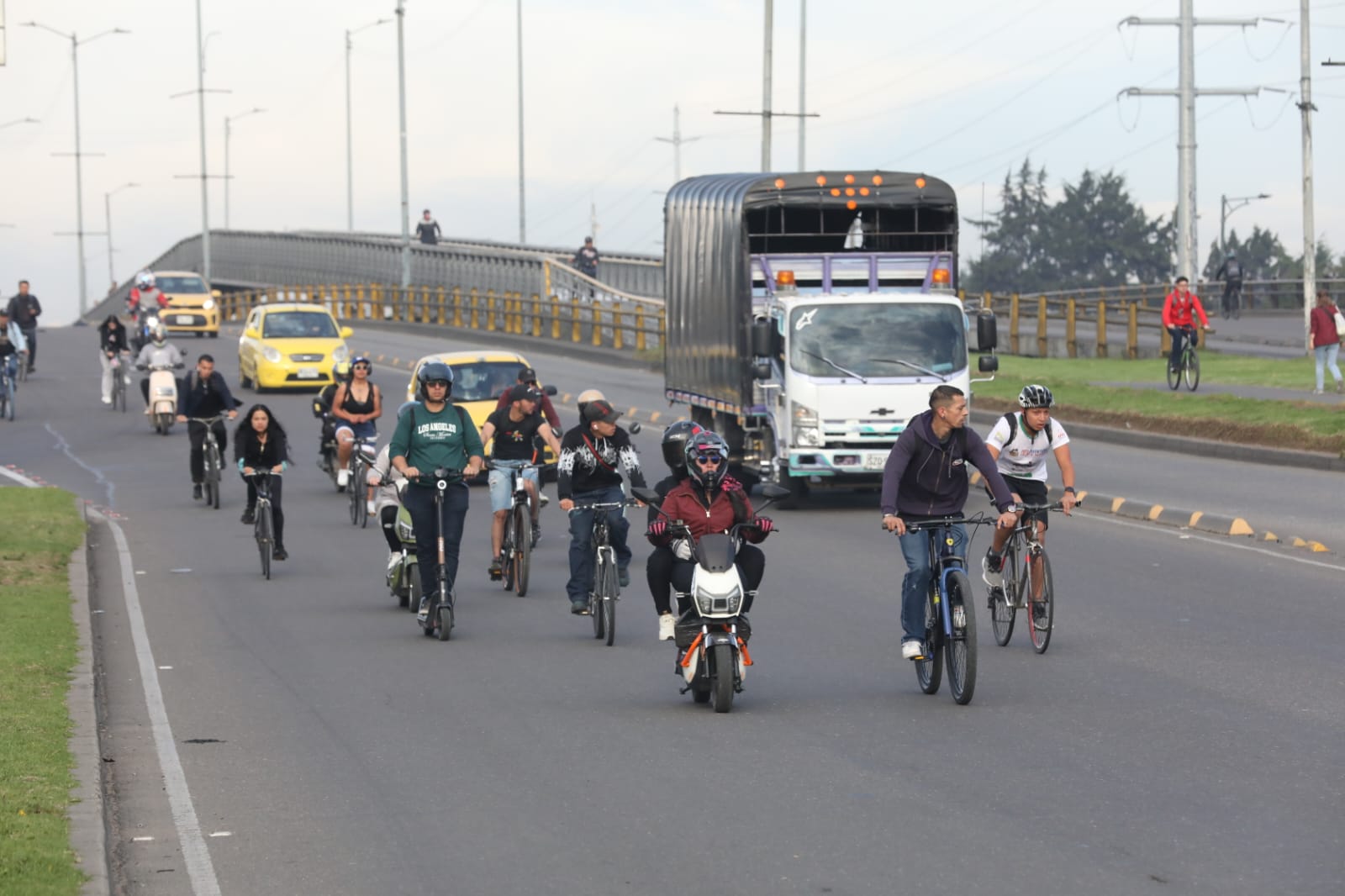 Ciclistas en Bogotá