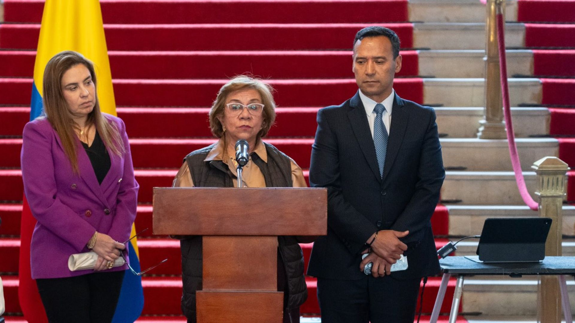 Los ministros Rosa Villavicencio y Pedro Sánchez