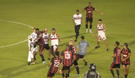 Brutal pelea en Brasil
