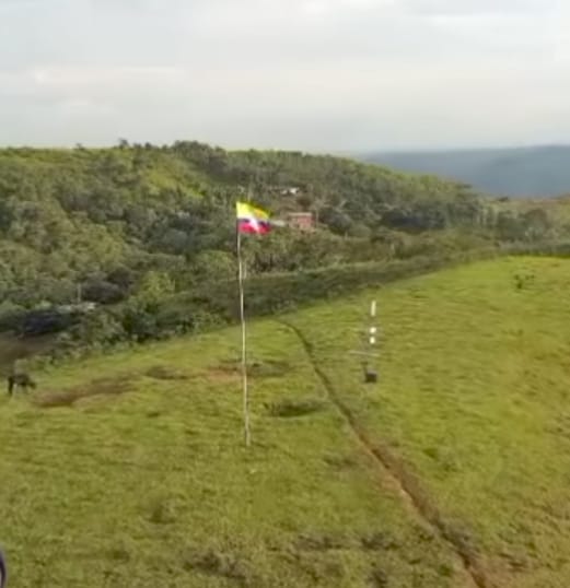 Banderas de disidentes en territorios de Jamundí, Valle.
