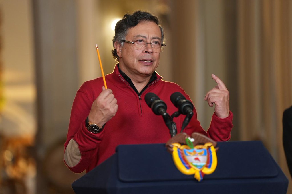gustavo petro