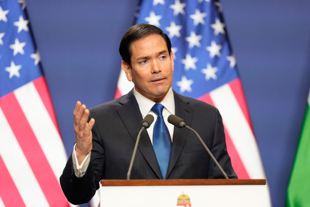 El primer ministro de Hungría, Viktor Orban (derecha), y el secretario de Estado de Estados Unidos, Marco Rubio