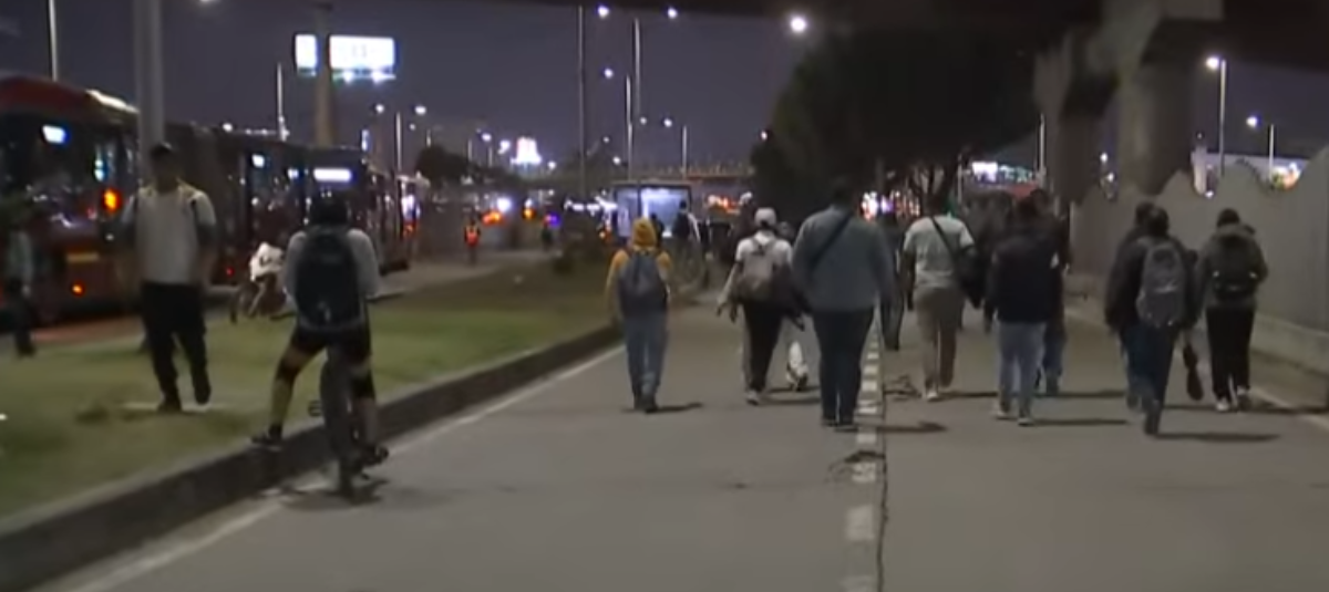 Cierre de estaciones de TransMilenio.