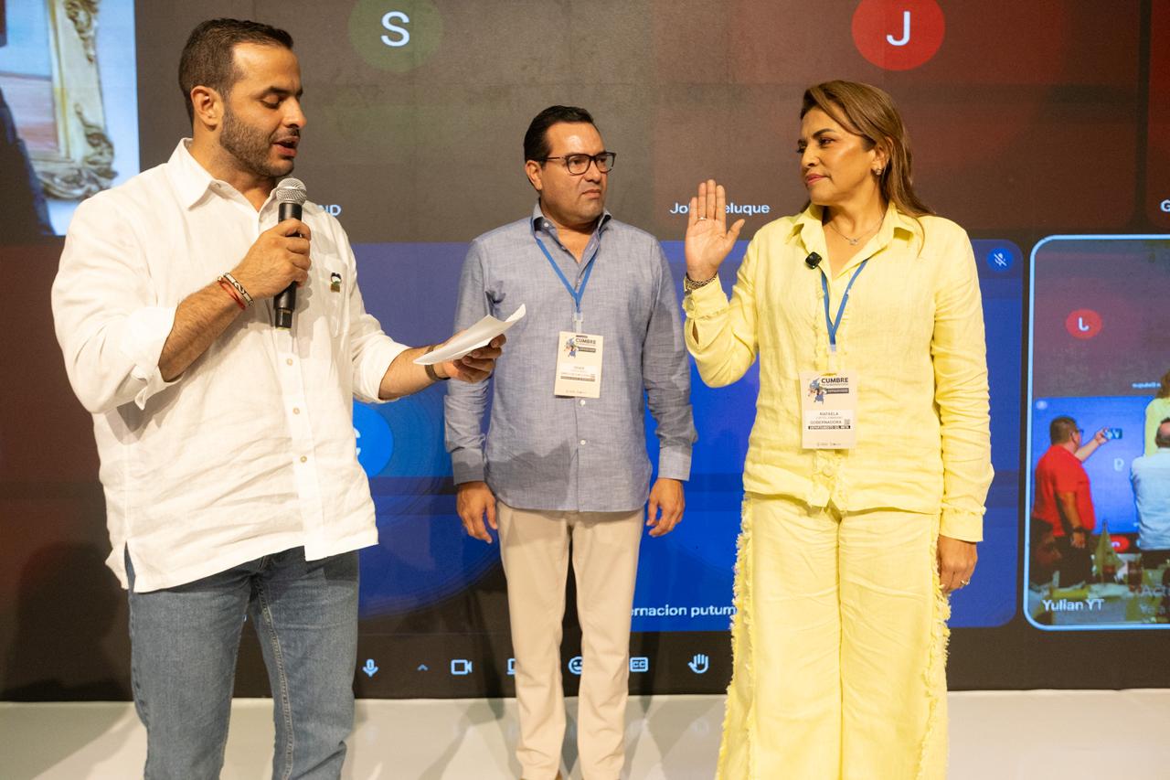 Erasmo Zuleta, gobernador de Córdoba, le pasó la batuta de la FND Rafaela Cortés, gobernadora del Meta.