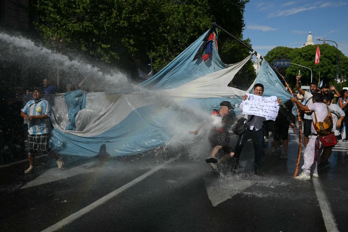 Protestas en Argentina contra la reforma laboral.