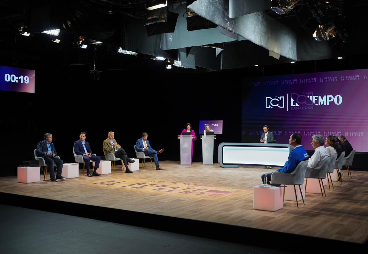 El Debate de la Gente con cabezas de lista al Senado.