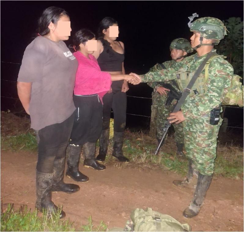 Los menores recuperados.