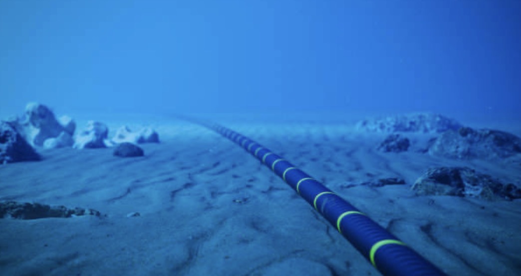 Fibrele optice, pe de altă parte, au un potențial scăzut de reciclare.