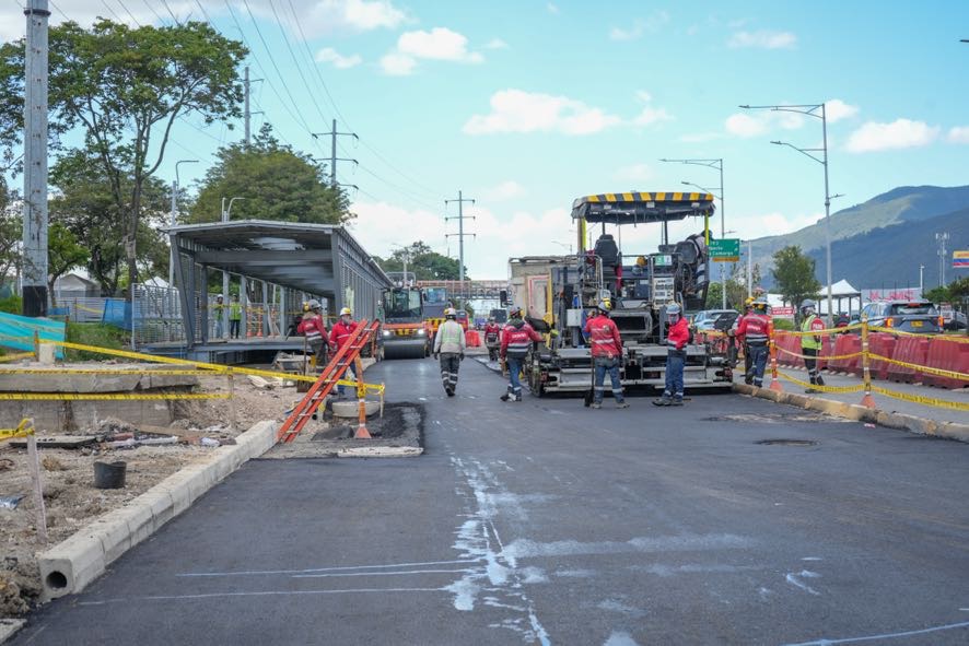 Obras de ampliación de vagones en las estaciones Calle 187 y Terminal