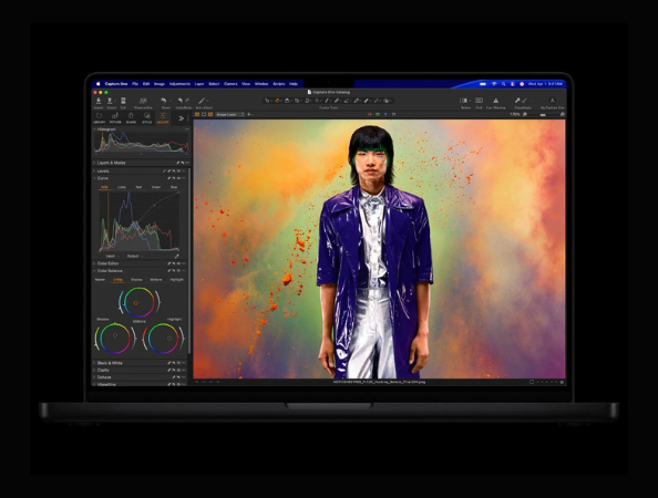 MacBook Pro cu procesoare M5 Pro și M5 Max