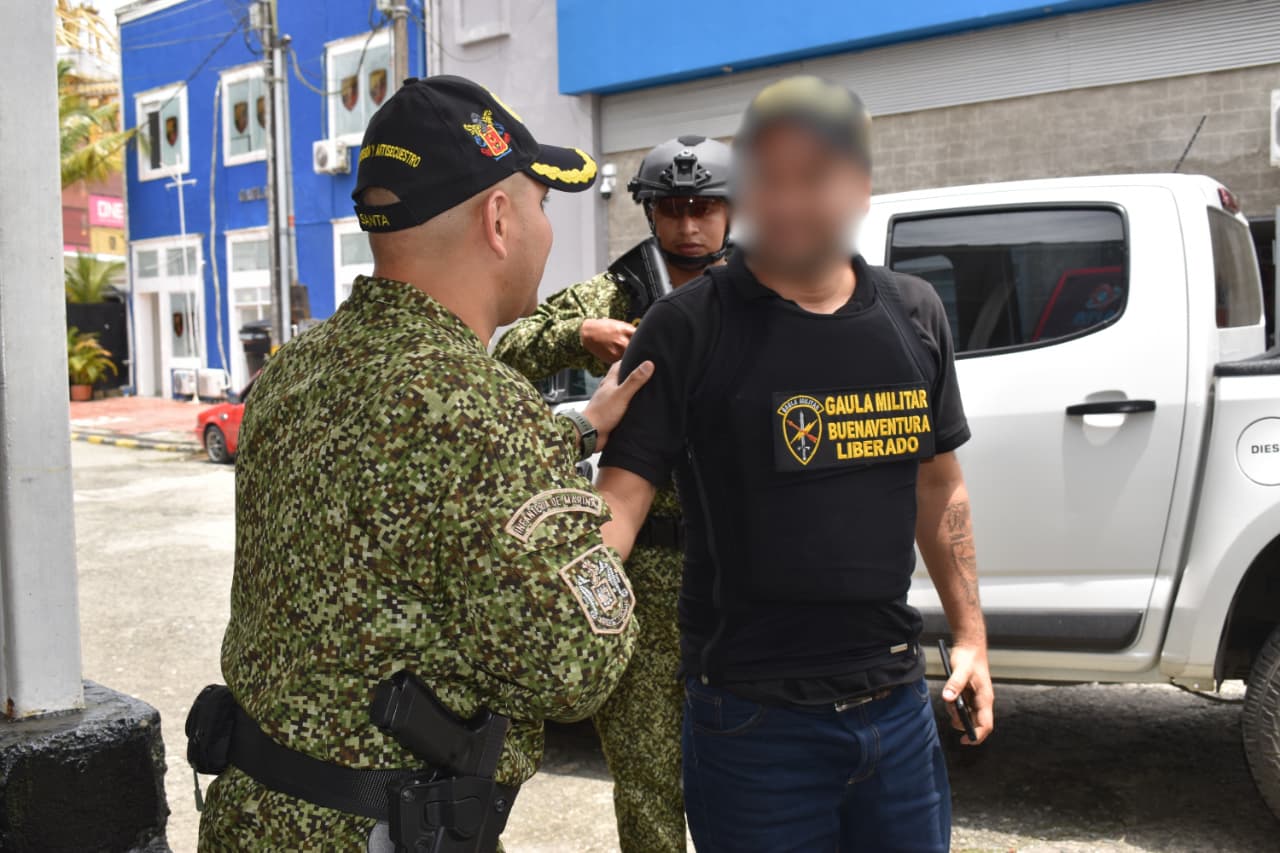 Rescatan a conductor de un camión secuestrado por 'Shottas', en Buenaventura.