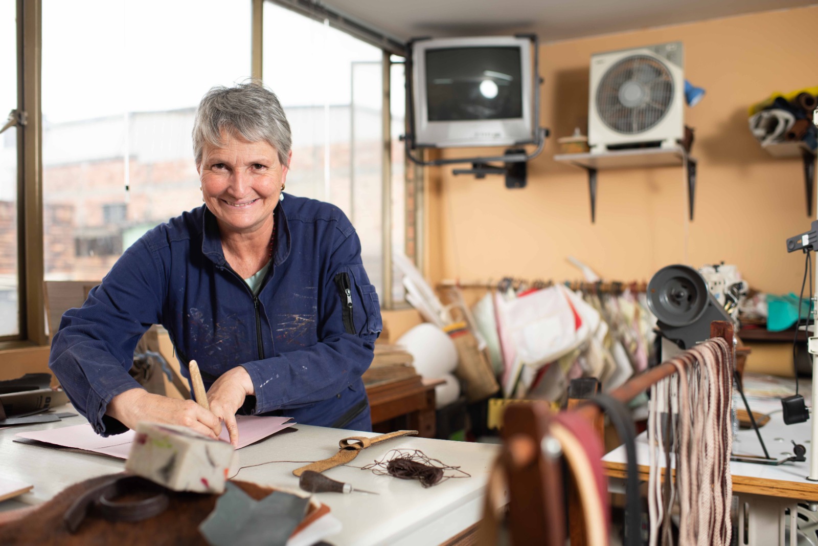 En Bogotá, más de 1,2 millones de personas tienen 60 años o más, lo que representa cerca del 15 % de la población.