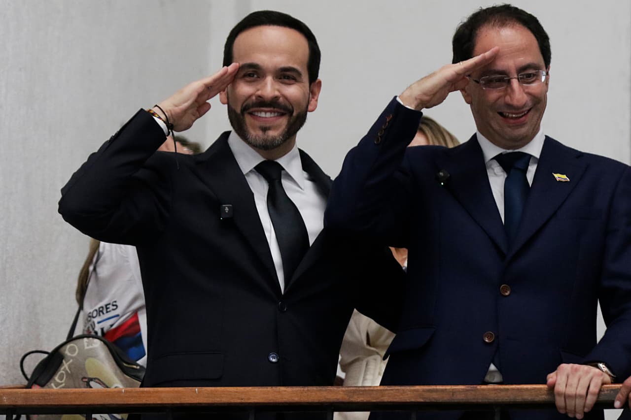 Abelardo de la Espriella junto a Jose Manuel Restrepo.