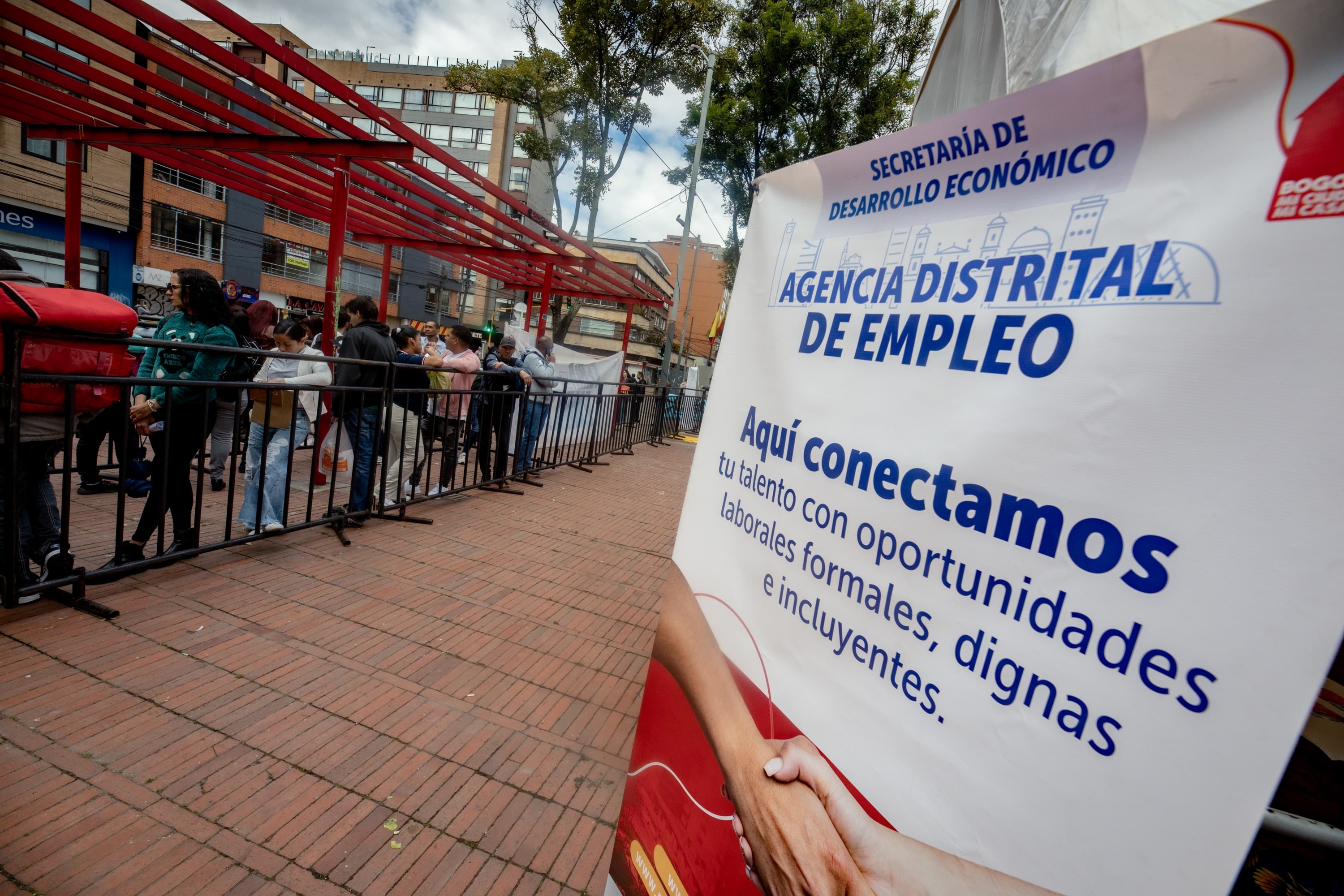 Más de 1.600 vacantes estarán disponibles en Bogotá entre el 24 y el 27 de marzo a través de ferias, jornadas virtuales y el Servicio Público de Empleo.