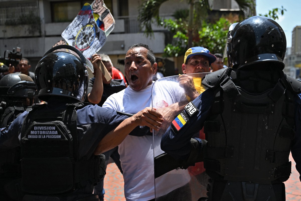 Protesta por el aumento del salario mínimo en Venezuela / 9 de abril 2026