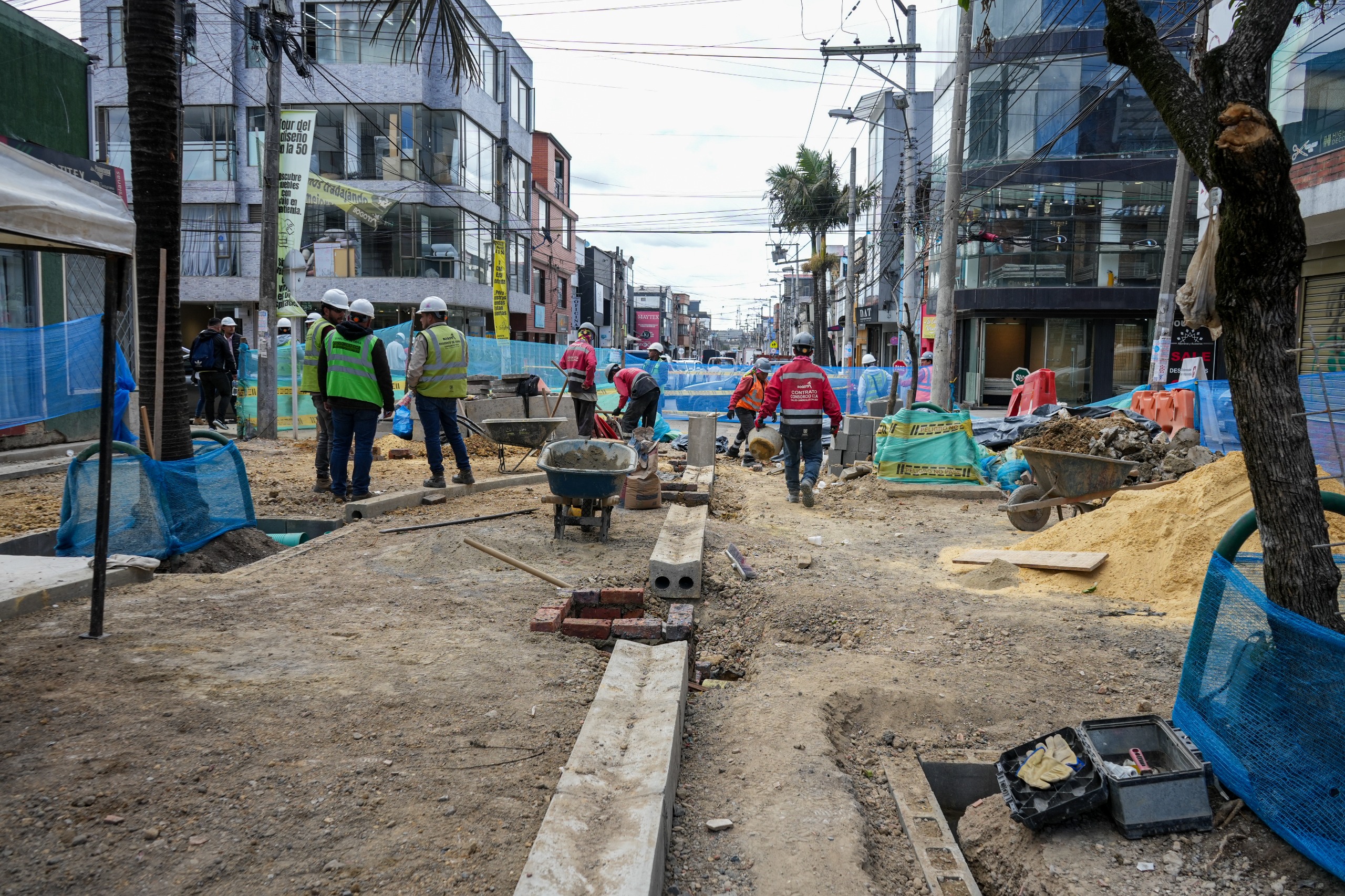 Calles comerciales de Engativá y Barrios Unidos