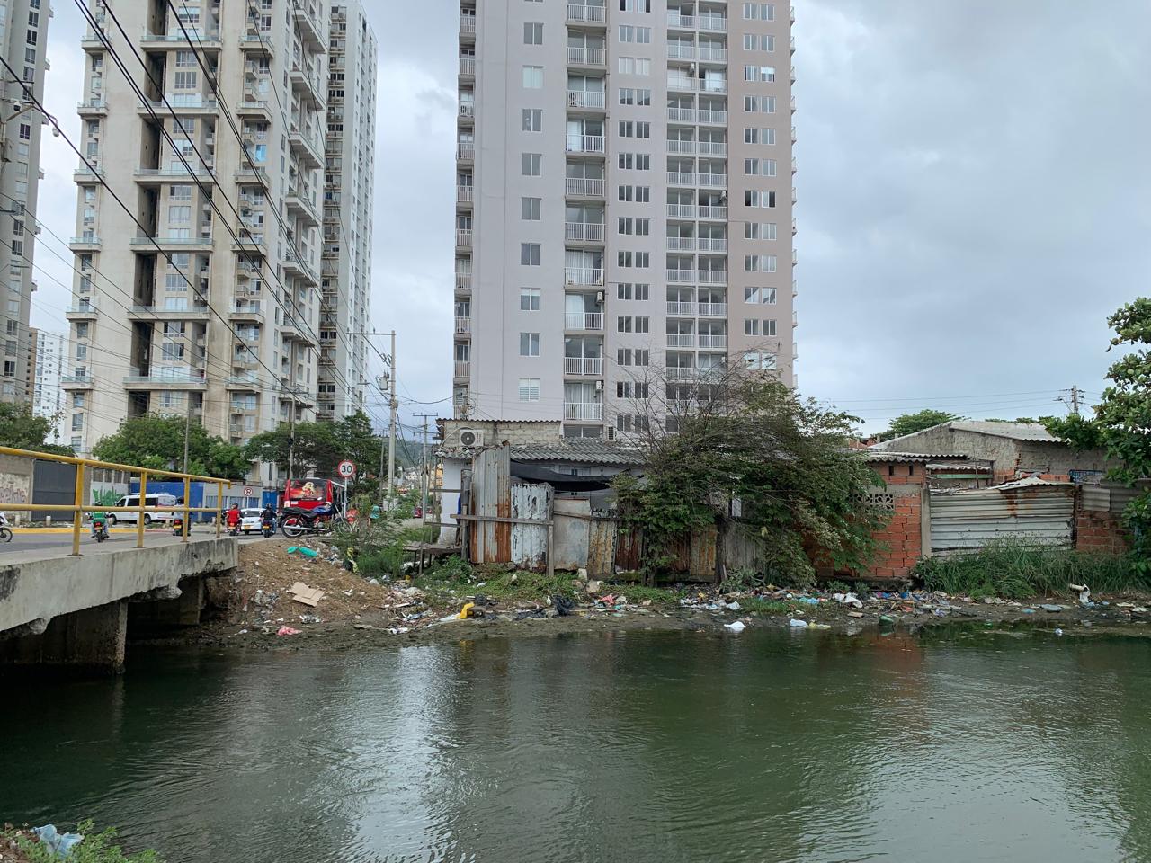 Relleno sobre el caño de Juan de Angola en Cartagena