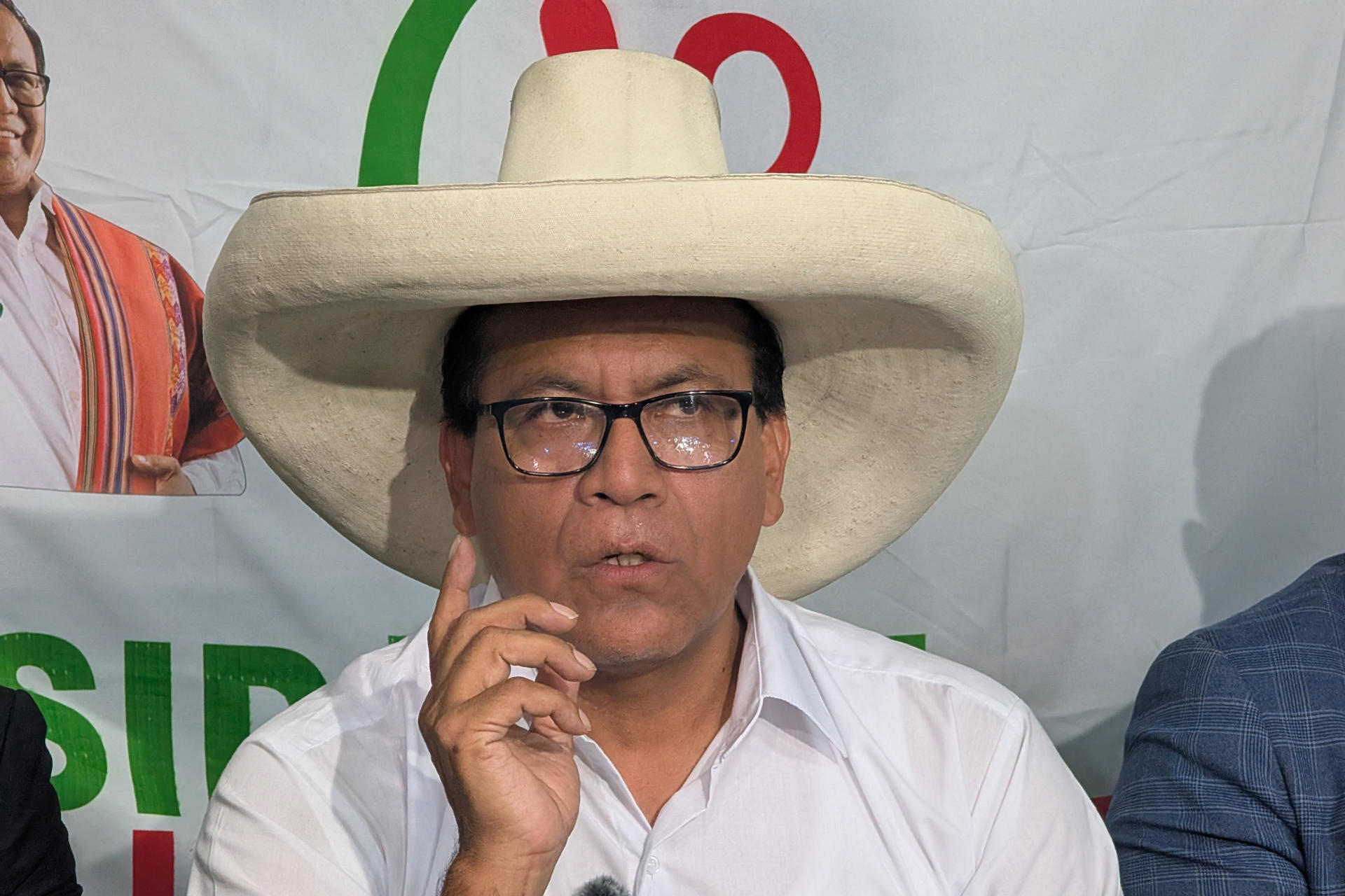 El candidato a la presidencia de Perú del partido Juntos por el Perú, Roberto Sánchez