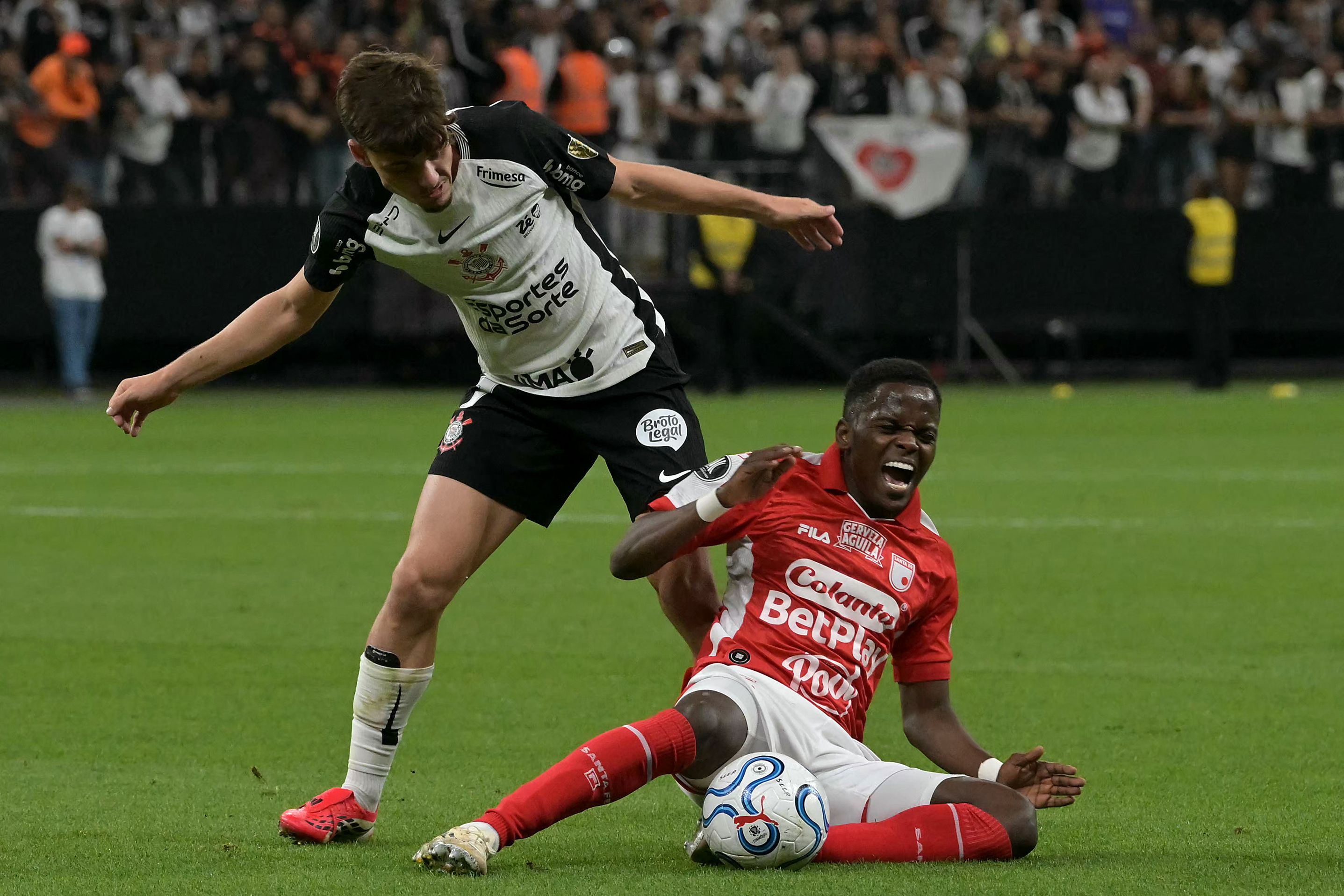 Santa Fe lució y se ilusionó por 45 minutos y luego se derrumbó ...
