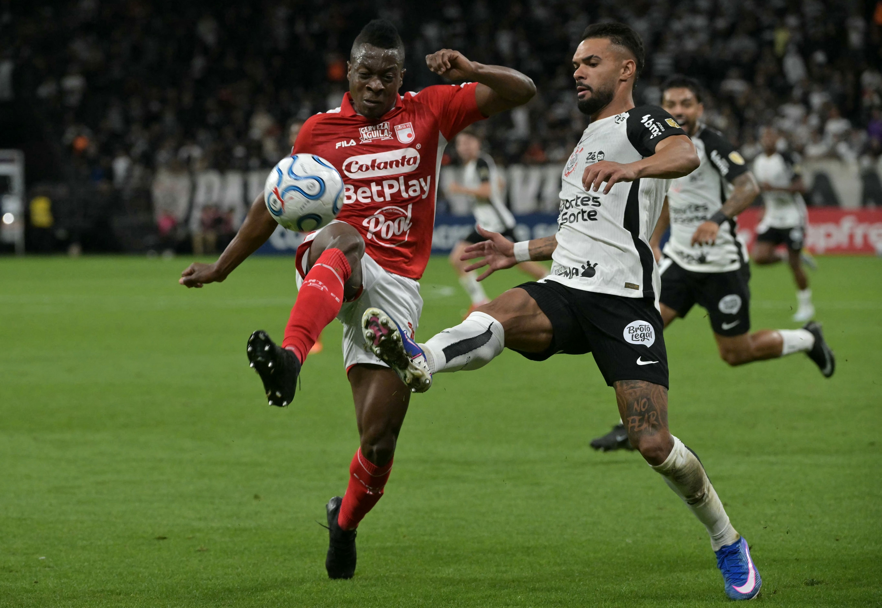 Corinthians vs. Santa Fe