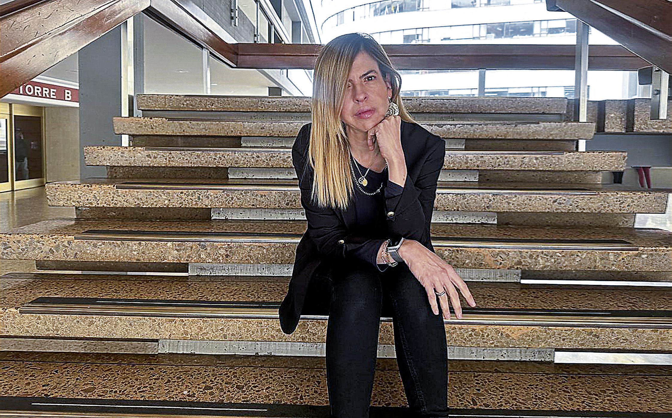 La periodista y analista Lariza Pizano es la autora de este libro que será presentado en el marco de la Feria Internacional del Libro de Bogotá.