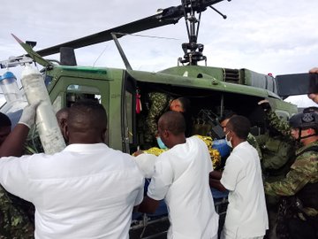 El Ejército trasladó a cuatro menores víctimas de minas antipersona en zona rural de Nariño.