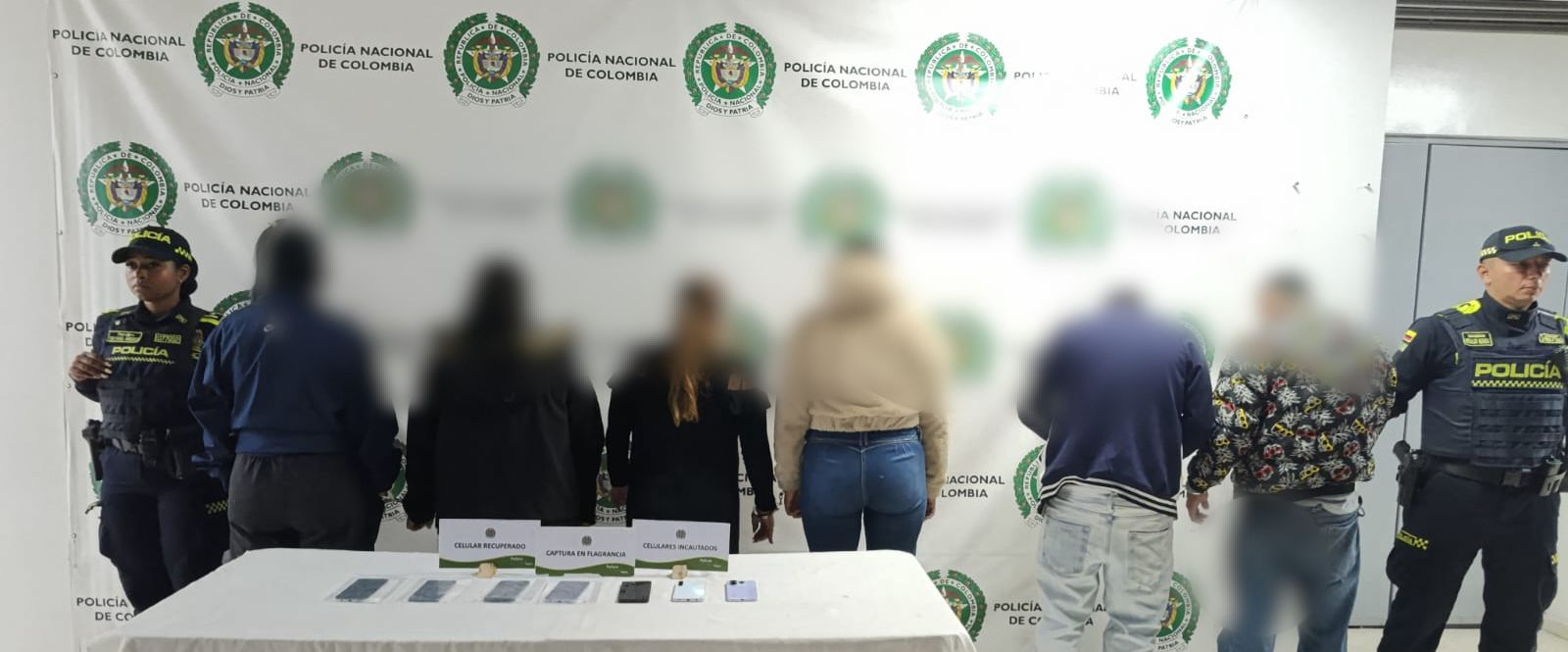 Cayó banda dedicada a robar celulares en TransMilenio