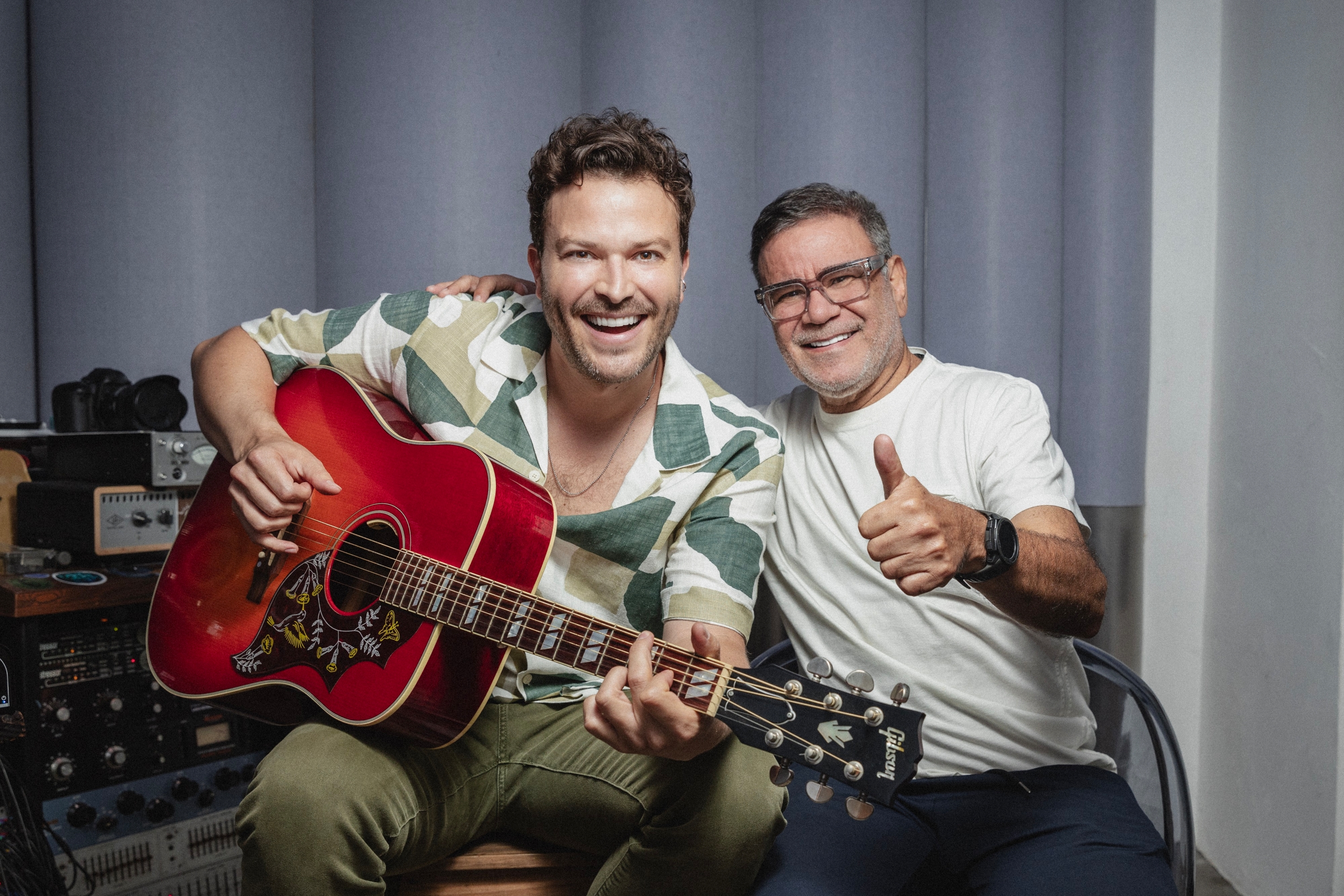 El cantante y compositor Gusi lanzó su disco 'Vallenato  Social Club' en el que comparte con figuras del género.