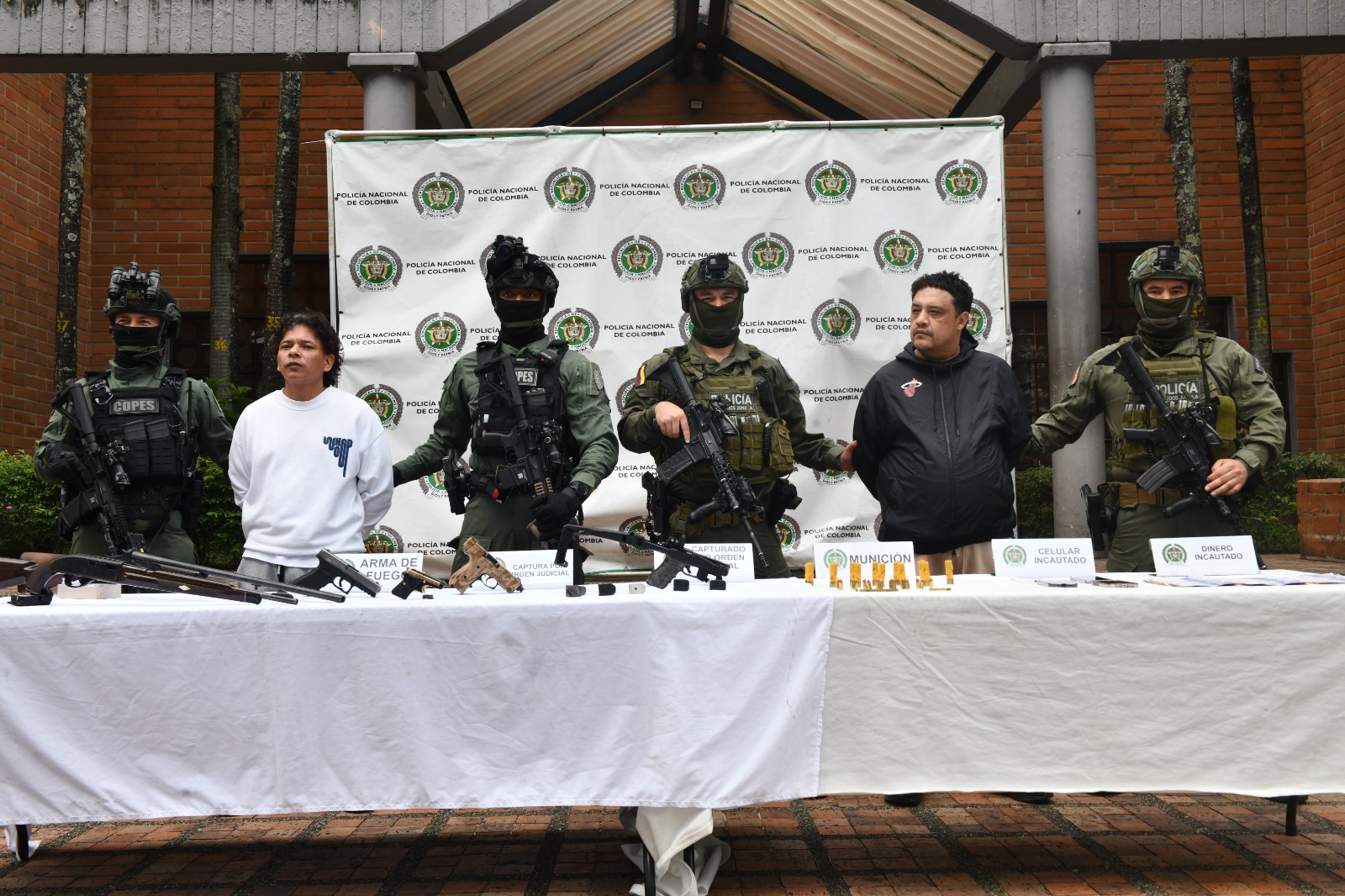 Alias Mentiras y alias Jonás, cabecillas de 'Los Chatas' y cercanos a alias Tom, fueron capturados por la Policía en Antioquia.