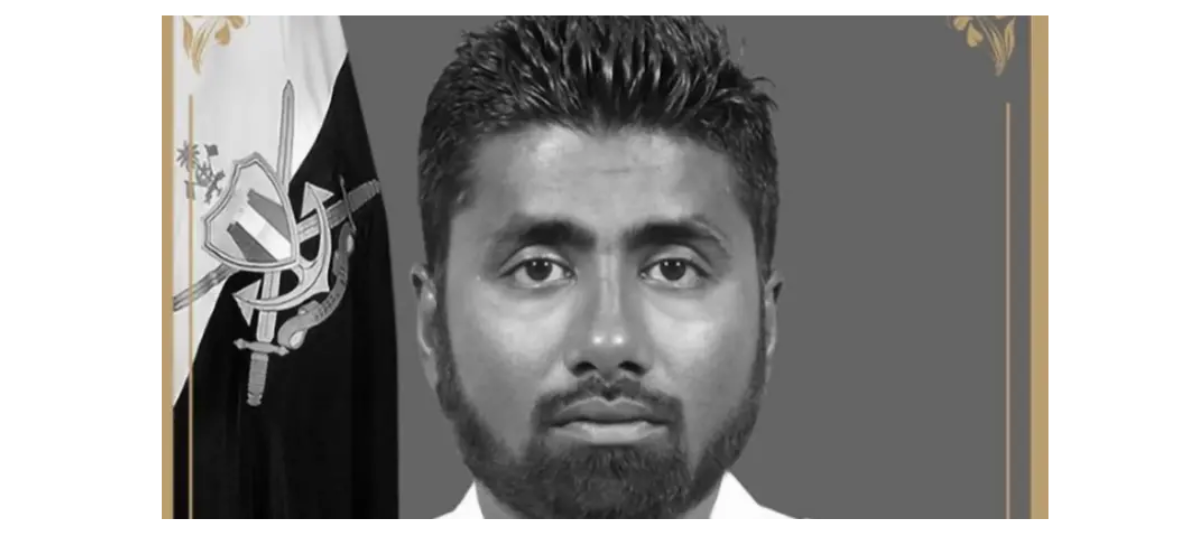 El sargento Mohamed Mahdhee fue trasladado al hospital en estado crítico, pero no sobrevivió.