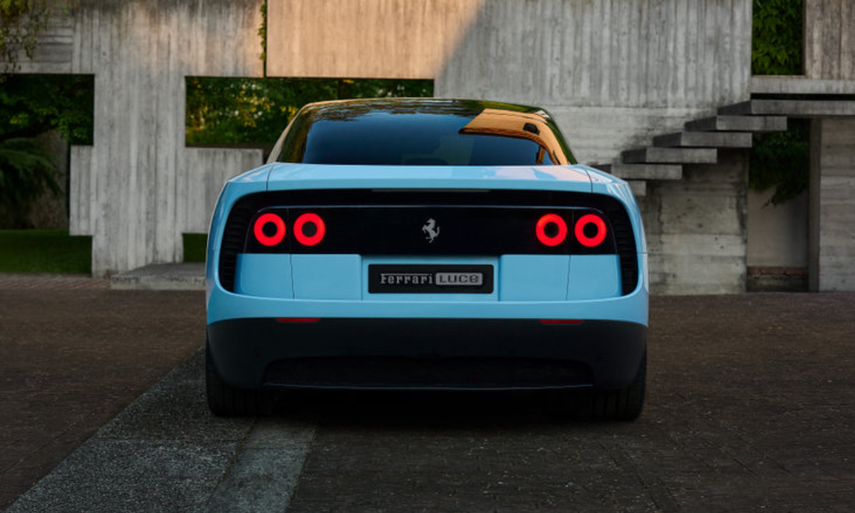 Ferrari Luce