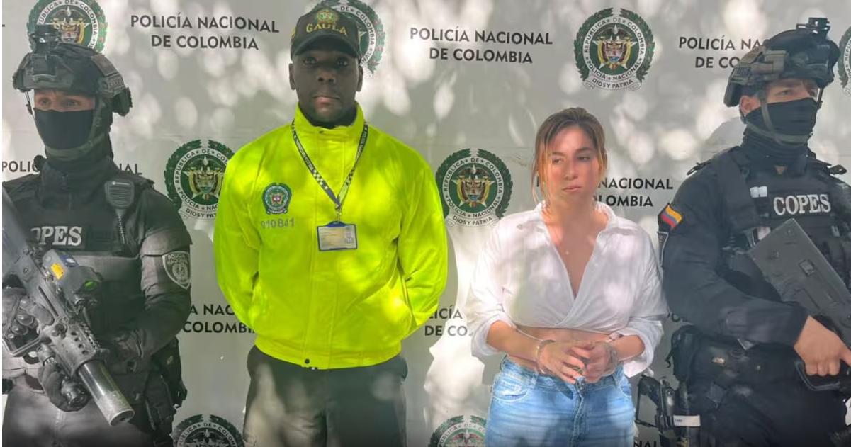 Policía