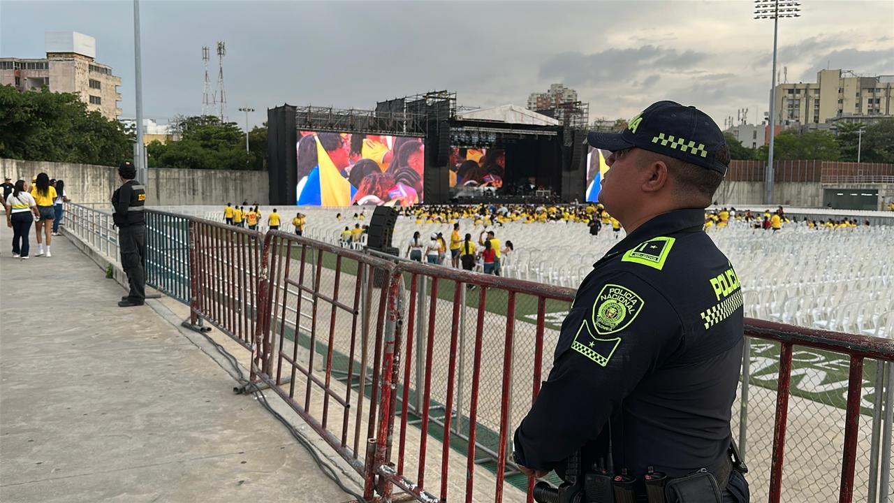 Policía
