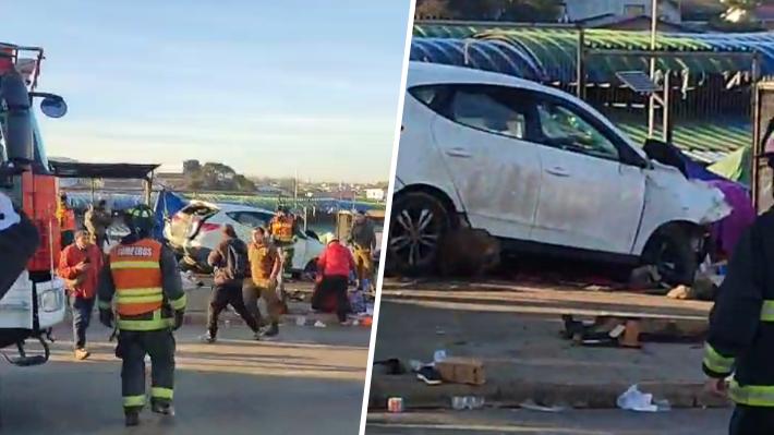 Video registró momento cuando grúa colapsó sobre varias casas en Coquimbo, Chile, por fuertes vientos que afectaron la región: ‘Rompió vehículos’ Video registró momento cuando grúa colapsó sobre varias casas en Coquimbo, Chile, por fuertes vientos que afectaron la región: ‘Rompió vehículos’