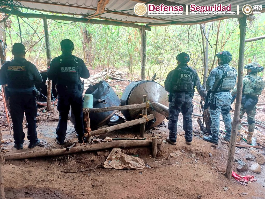 Bus escolar con decenas de estudiantes cae por un precipicio durante una excursión en Cabo Verde: hay al menos 25 niños muertos